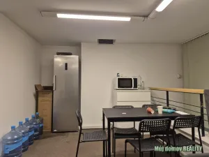 Pronájem komerční nemovitosti, Praha - Vysočany, bratří Dohalských, 233 m2