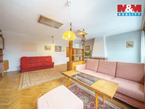 Prodej bytu 4+1, Karlovy Vary - Drahovice, Lidická, 115 m2