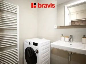 Pronájem kanceláře, Brno - Komín, Bystrcká, 57 m2