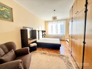 Pronájem bytu 2+1, Habartov, 1. máje, 52 m2