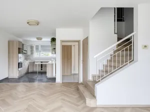 Prodej rodinného domu, Bašť, Kostelecká, 146 m2