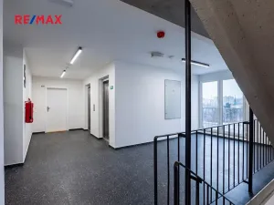 Prodej bytu 2+kk, Praha - Chodov, Čenětická, 48 m2