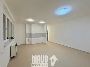 Pronájem bytu 1+kk, Praha - Krč, U nových domů III, 31 m2