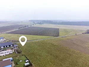 Prodej pozemku pro bydlení, Uhersko, 1000 m2