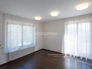 Pronájem vily, Praha - Nebušice, 335 m2