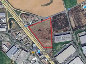 Pronájem komerčního pozemku, Praha, 2000 m2