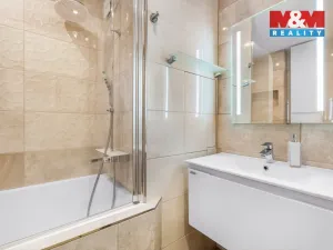 Prodej bytu 4+1, Chlumec, Vyklická, 99 m2