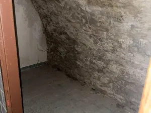 Prodej vinného sklepa, Fulnek, 129 m2