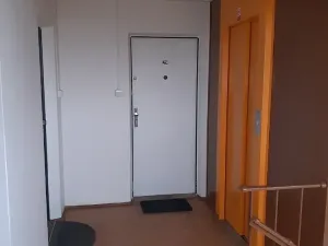 Prodej bytu 3+1, Praha - Prosek, Jablonecká, 68 m2