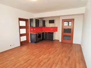 Pronájem bytu 2+kk, Plzeň - Východní Předměstí, Květná, 47 m2