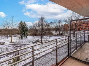 Prodej bytu 2+kk, Praha - Troja, Hnězdenská, 47 m2