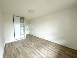 Pronájem bytu 2+kk, Praha - Modřany, K Vystrkovu, 70 m2