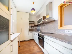 Prodej bytu 3+1, Lhenice, Sídliště SNP, 72 m2