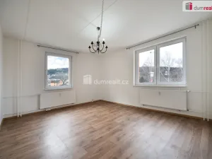 Prodej bytu 3+1, Lhenice, Sídliště SNP, 72 m2