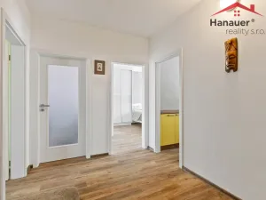 Pronájem bytu 3+1, Ústí nad Labem - Krásné Březno, U Pivovarské zahrady, 87 m2