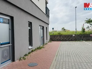 Prodej kanceláře, Klecany, V Honech, 179 m2