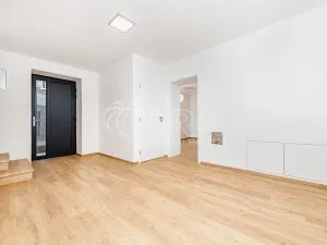 Prodej rodinného domu, Chocerady, 251 m2