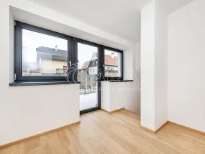 Prodej rodinného domu, Chocerady, 251 m2