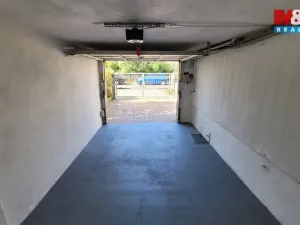 Pronájem garáže, Praha - Suchdol, K Horoměřicům, 30 m2