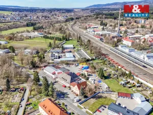 Prodej výrobních prostor, Mariánské Lázně - Úšovice, U Mlékárny, 1870 m2