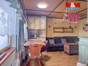 Pronájem chaty, Jenišovice, 77 m2
