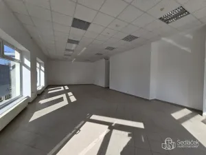 Pronájem obchodního prostoru, Sokolov, Josefa Kajetána Tyla, 93 m2