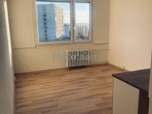 Pronájem bytu 1+kk, Ústí nad Labem - Severní Terasa, Větrná, 20 m2