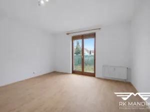 Pronájem bytu 1+kk, Hostivice, Za Mlýnem, 29 m2