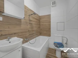 Pronájem bytu 1+kk, Hostivice, Za Mlýnem, 29 m2