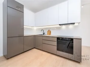Prodej bytu 2+kk, Praha - Krč, Budějovická, 53 m2