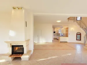 Pronájem rodinného domu, Praha - Nebušice, Nebušická, 243 m2