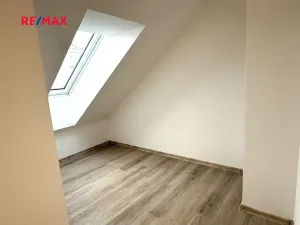 Pronájem bytu 2+kk, Kladno, Čermákova, 40 m2