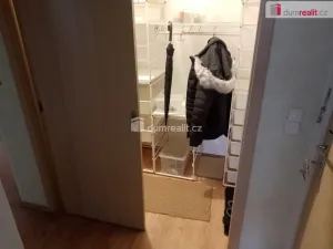 Pronájem bytu 2+1, Karlovy Vary - Bohatice, Lomená, 61 m2