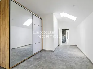 Pronájem rodinného domu, Vysoký Újezd, K Přejezdu, 175 m2