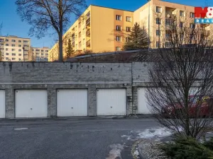 Pronájem garáže, Liberec, Nádvorní, 17 m2