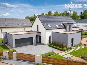 Prodej rodinného domu, Hradec Králové, 260 m2