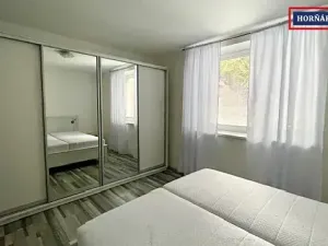 Pronájem bytu 2+kk, Židlochovice, Malinovského, 72 m2