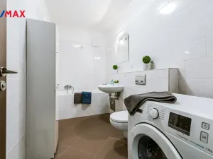 Prodej bytu 2+kk, Praha - Letňany, Kadečkové, 57 m2