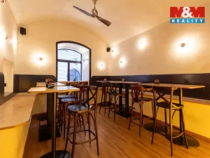 Pronájem restaurace, Praha - Staré Město, Smetanovo nábřeží, 295 m2