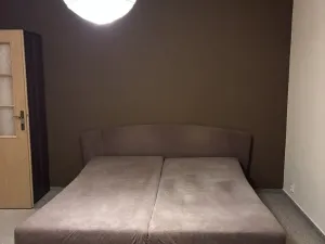 Pronájem bytu 1+kk, Praha - Hostivař, Švehlova, 25 m2