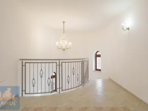 Pronájem vily, Praha - Nebušice, Nebušická, 243 m2