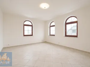 Pronájem vily, Praha - Nebušice, Nebušická, 243 m2