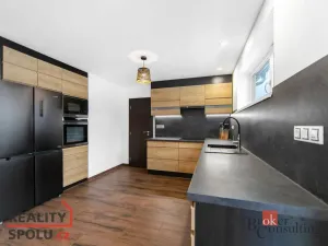 Prodej rodinného domu, Loket, Nad Hájovnou, 196 m2