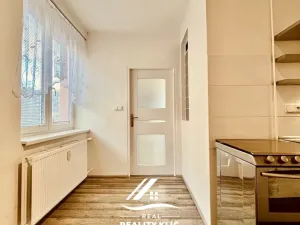 Prodej bytu 1+1, Ostrava, Garážní, 40 m2