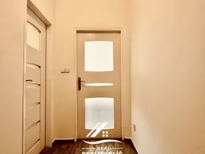 Prodej bytu 1+1, Ostrava, Garážní, 40 m2