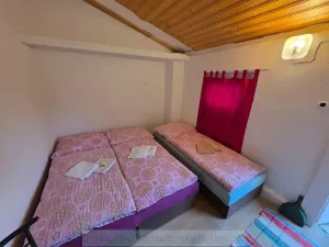 Pronájem ubytování, Praha - Modřany, K Vltavě, 18 m2