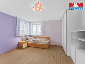 Prodej rodinného domu, Buštěhrad, Akátová, 126 m2