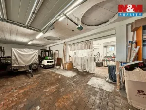 Prodej výrobních prostor, Trutnov - Horní Staré Město, 1667 m2