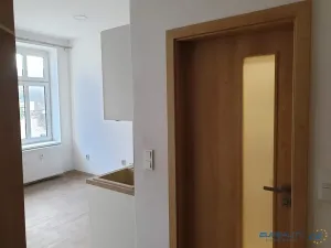 Pronájem bytu 1+kk, Náchod, Komenského, 29 m2