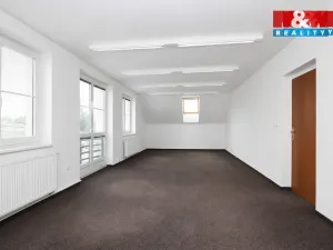 Prodej kanceláře, Hradec Králové - Slezské Předměstí, Vážní, 290 m2